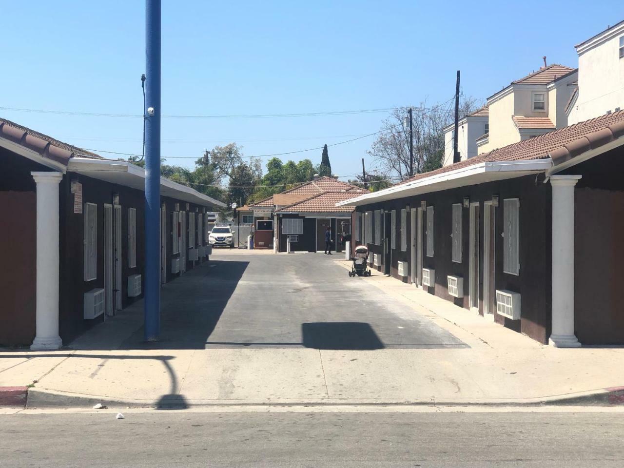 Mi Casa Motel Lynwood Exterior photo